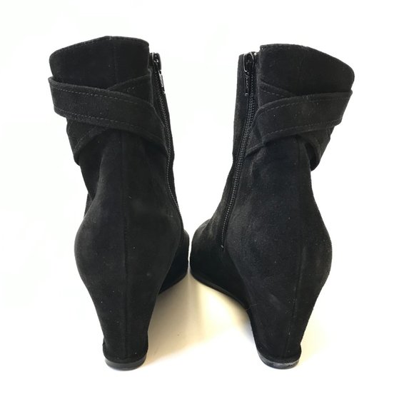 Stuart Weitzman Wedge Ankle Booties Boots Womens 9 Black Suede Heels Criss Cross - Picture 7 of 12
